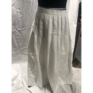 Vintage Ira Joyce white, mid length pleated semi circle skirt women's size 9/10
